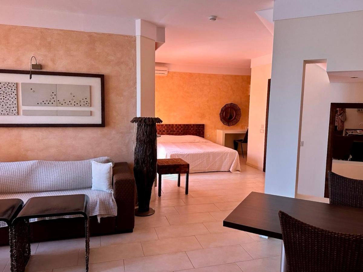 Aparthotel Oazis Vip Club à Slantchev Briag Extérieur photo