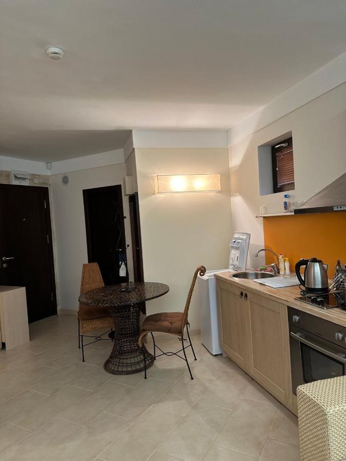Aparthotel Oazis Vip Club à Slantchev Briag Extérieur photo