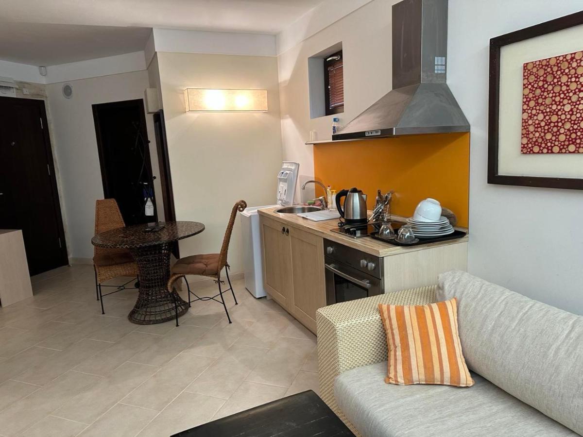 Aparthotel Oazis Vip Club à Slantchev Briag Extérieur photo